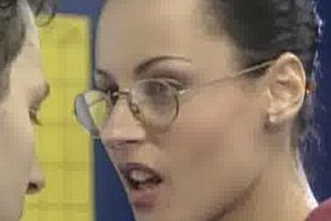 人乳videos巨大吃奶